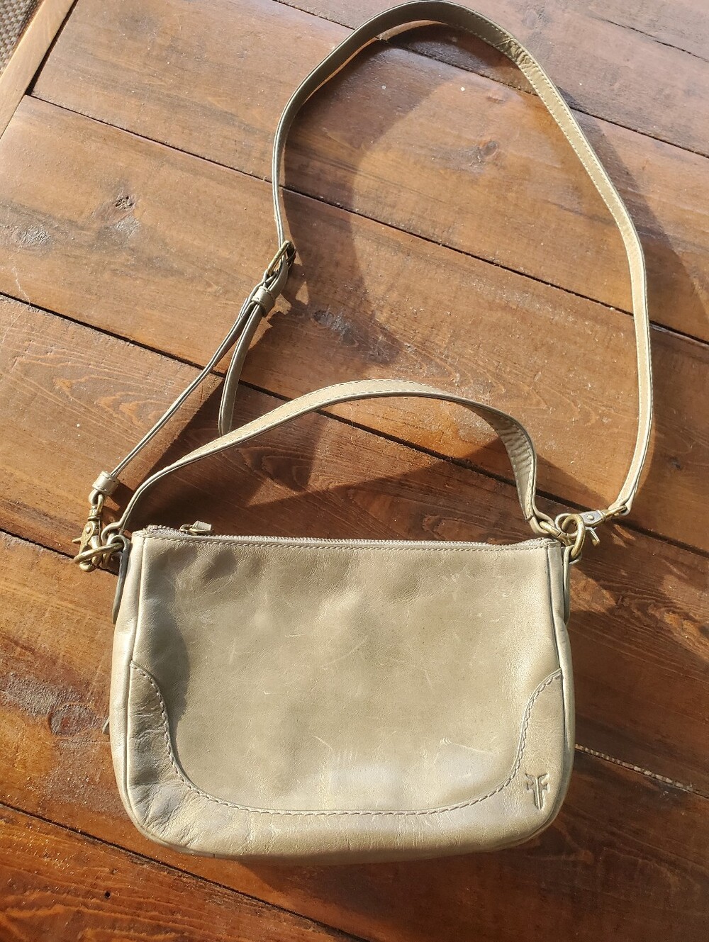 FRYE Melissa Leather Crossbody Bag in Army Green